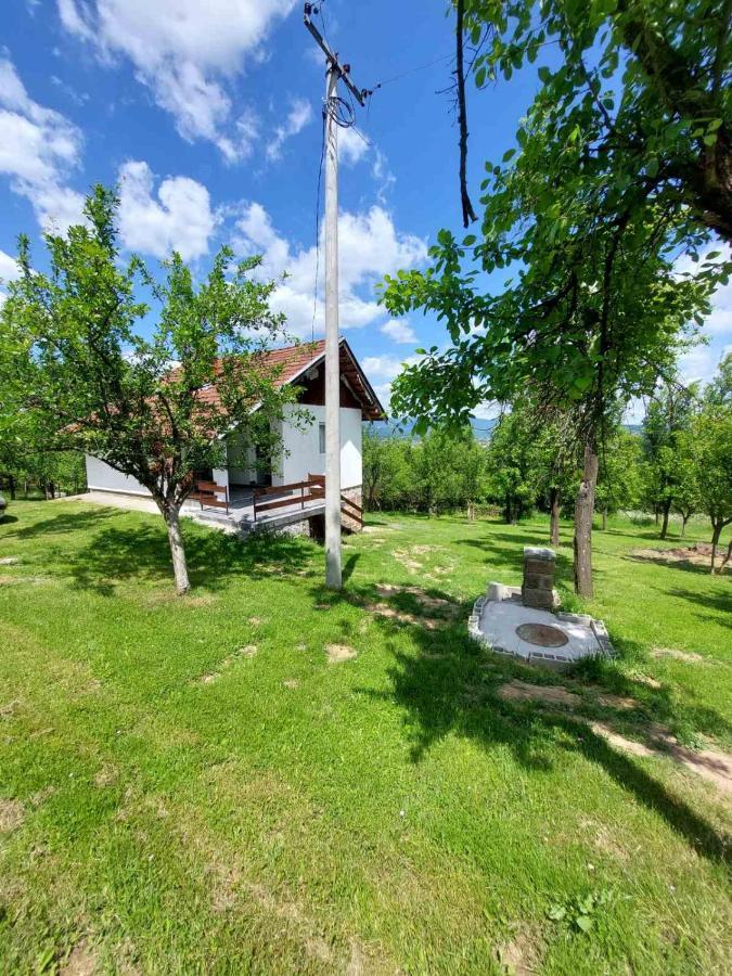 Vikendica Gaj Villa Gornji Milanovac Buitenkant foto